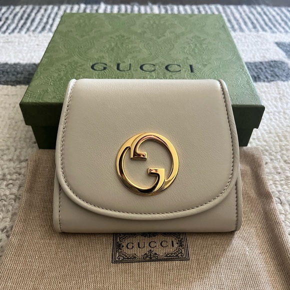 🤍SOLD🤍 Gucci GG Blondie Chain Wallet - Cream/Off-White - Picture 3 of 11